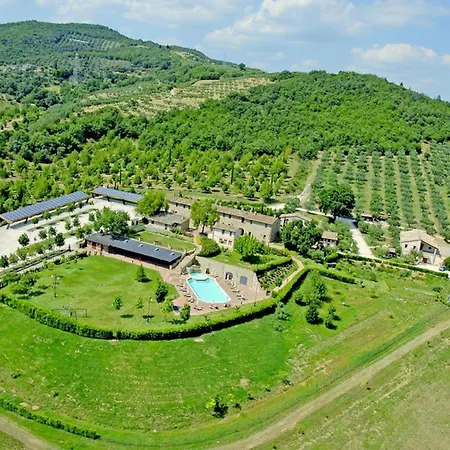 Pleasant Detached House Near Trasimeno 3*